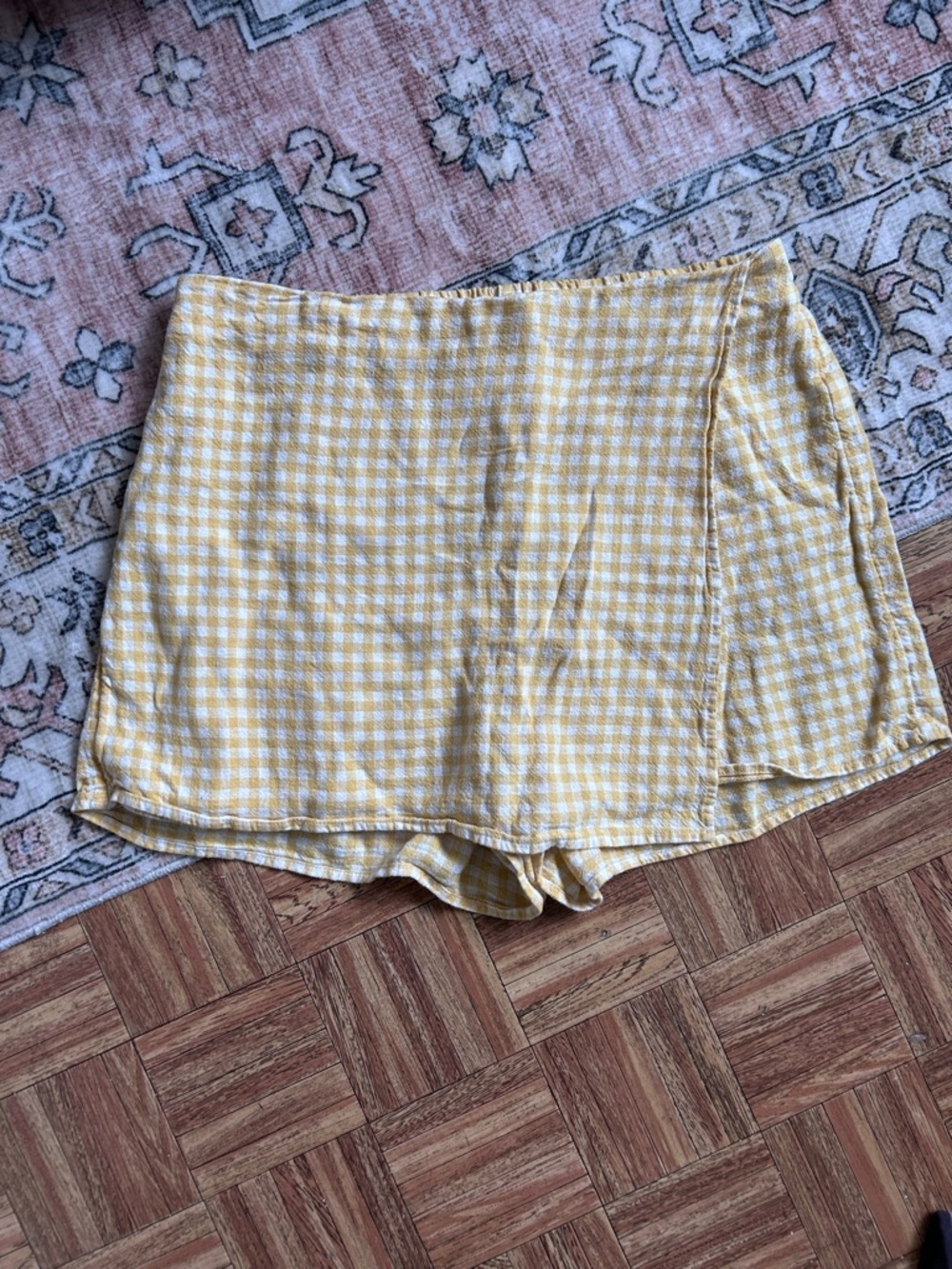 Old Navy Yellow Gingham Skort Shorts